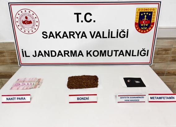 Sakarya'da uyuşturucu operasyonu: 3 tutuklama