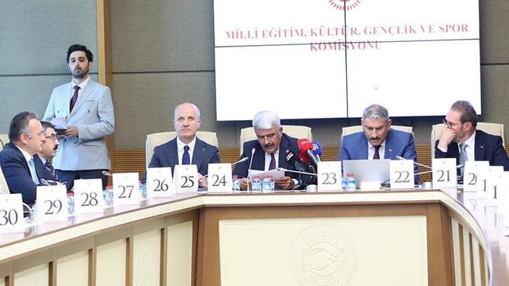 Öğrenci affına ilişkin düzenlemeleri içeren kanun teklifi, komisyonda kabul edildi