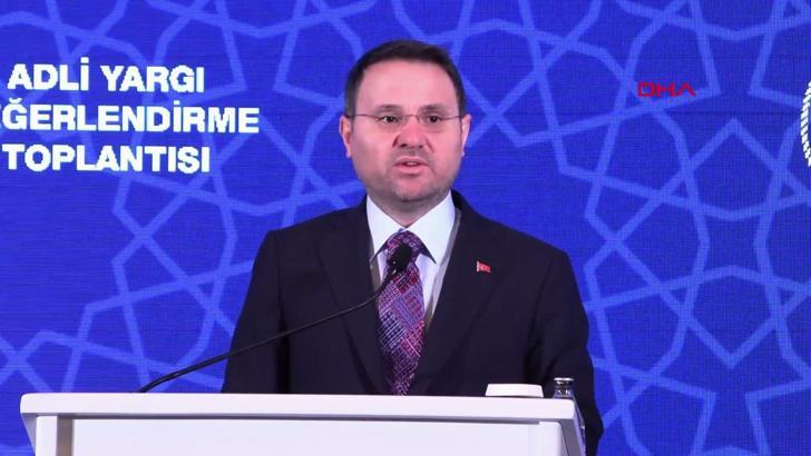 Bakan Gürlek: Yargının tarafsızlığına gölge düşürecek hiçbir yaklaşımın sonuç vermesine izin vermeyeceğiz