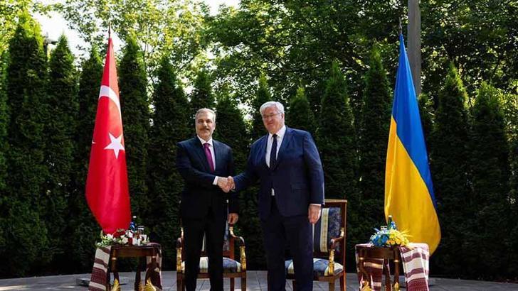 Dışişleri Bakanı Fidan, Ukraynalı mevkidaşı Sibiha ile görüştü