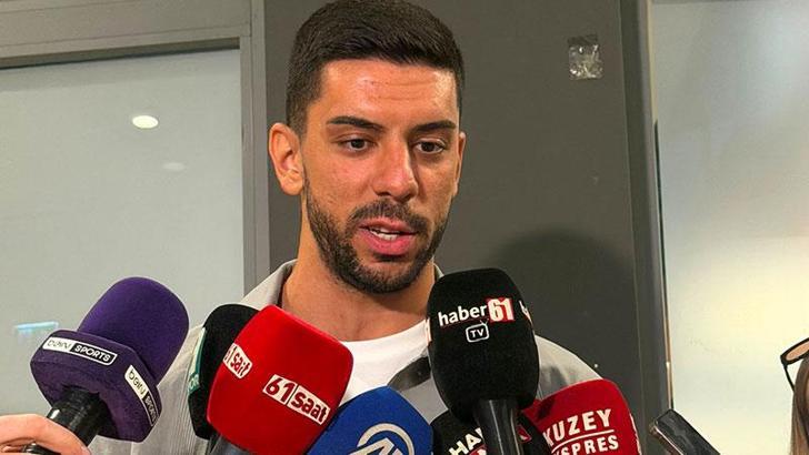 Trabzonspor’un yeni transferi Cenk Özkaçar Trabzon'da