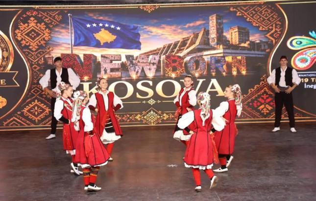 İnegöl’de ‘Altın Mobilya Halk Dansları Yarışması’ heyecanı başladı