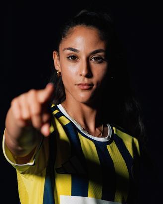 Fenerbahçe arsaVev Kadın Futbol Takımı, Fatma Şakar'ı transfer etti