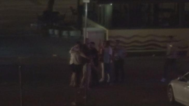 Silivri'de eğlence kulübü çıkışında kadınların kavgası kamerada