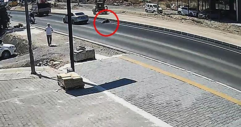 Kamyonetin çarptığı yaya ağır yaralandı; 16 yaşındaki sürücü gözaltında