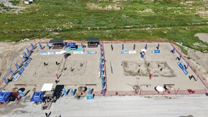 Erciyes’te plaj voleybolu heyecanı yaşandı