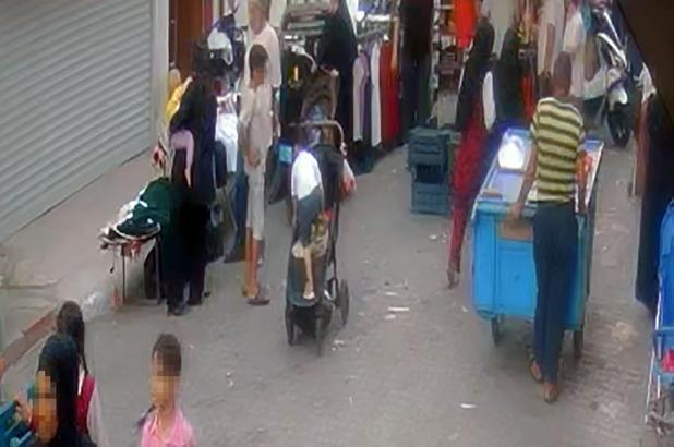 Arkadaşının 12 yaşındaki oğluna pazarda yankesicilik yaptırdı