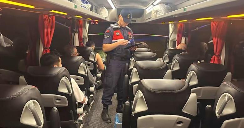81 ilde 355 düzensiz göçmen yakalandı