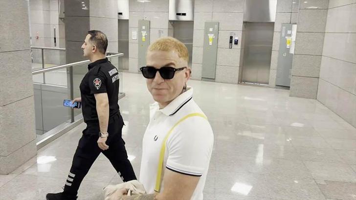Ahbap Derneği soruşturması: Gökhan Özoğuz ifade için adliyeye geldi