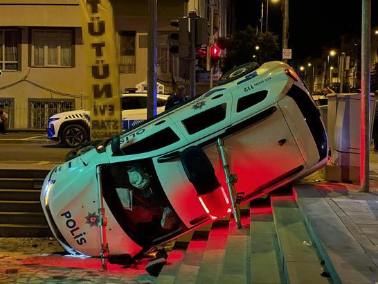 Kayseri’de otomobil ile çarpışan polis aracı devrildi: 3 yaralı