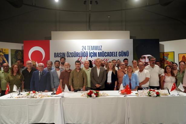 Kocagöz: Dokuma alanında ortak akılla Türkiye'ye örnek proje hedefliyoruz