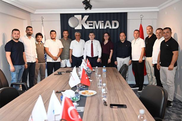 Başkan Topaloğlu'ndan KEMİAD'a ziyaret