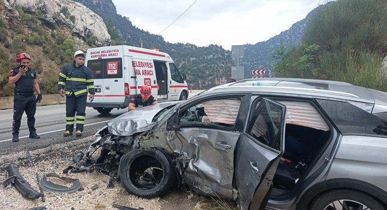 Antalya-Isparta Karayolu'nda kaza: 4 yaralı