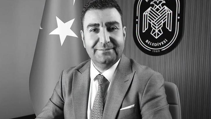 Belediye özel kalem müdürü bisikletten düşüp öldü