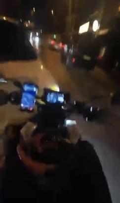 Kartal’da motosikletle otomobillin kafa kafaya çarpıştığı kaza kask kamerasında