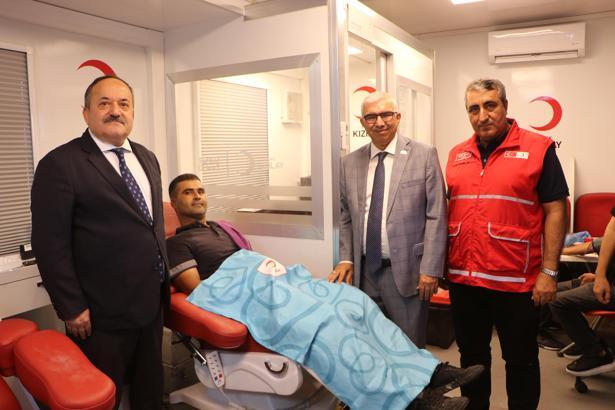 Kızılay’dan ‘Mahallenin Gücü İyilikle Büyür’ kan bağışı kampanyası