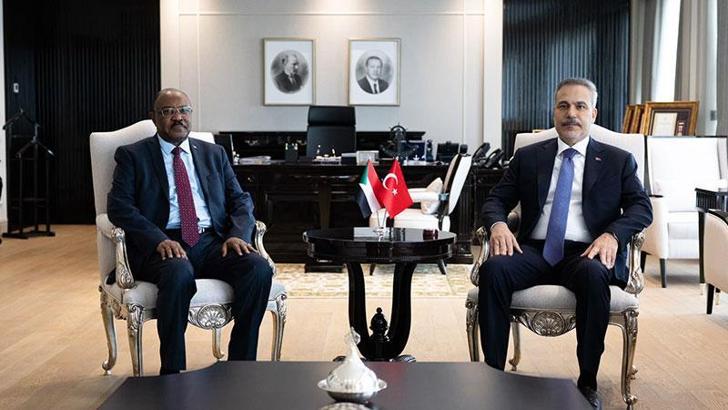 Bakan Fidan, Sudanlı mevkidaşı ile görüştü