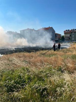 Arazi yangınlarında 19 dekar zarar gördü