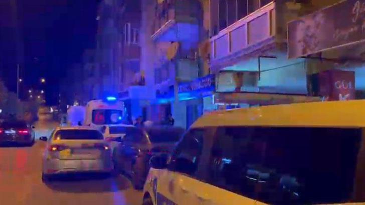 Bursa'da evde tabanca ile vurulmuş halde ölü bulundu