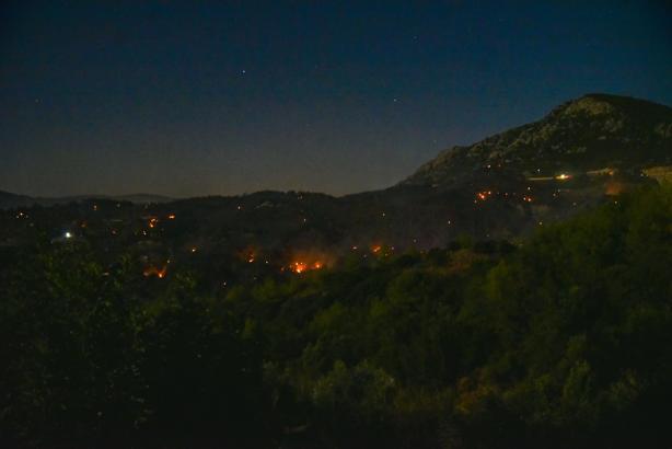 Antalya'da Kumluca, Kaş ve Manavgat orman yangınları kontrol altında