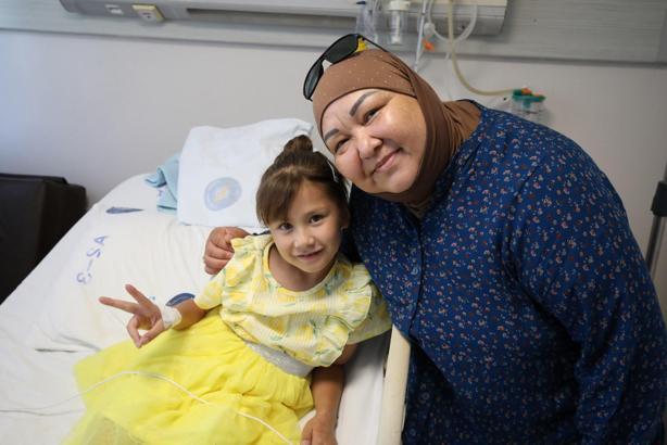 4 yıldır mücadele ettiği nadir damar hastalığı, AÜ Hastanesi'nde tedavi edildi