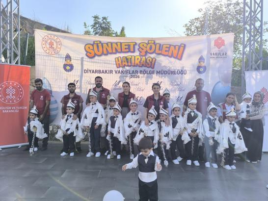 Bingöl'de 25 çocuk için toplu sünnet şöleni düzenlendi