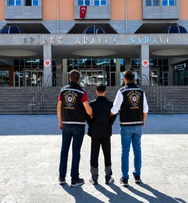 Edirne'de 43 yıl hapisle aranan hükümlü yakalandı