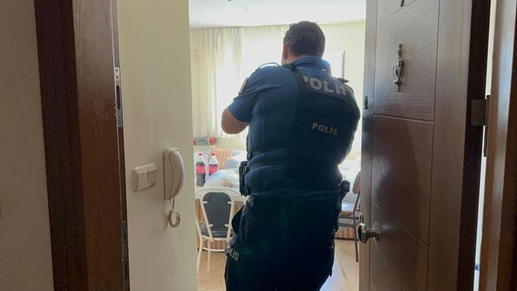 Kötü koku ekipleri harekete geçirdi; evde cansız bedeni bulundu