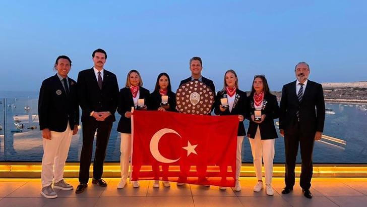 Malta'da Golf Milli Takımı'ndan kadınlarda Avrupa şampiyonluğu, erkeklerde ikincilik