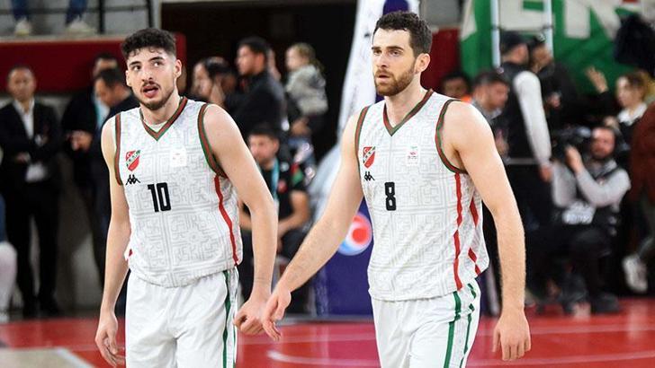 Karşıyaka potasında Hakan da tamam