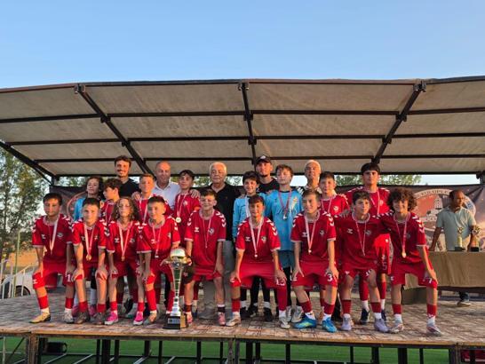 Kadıköyspor U13 takımı şampiyon oldu