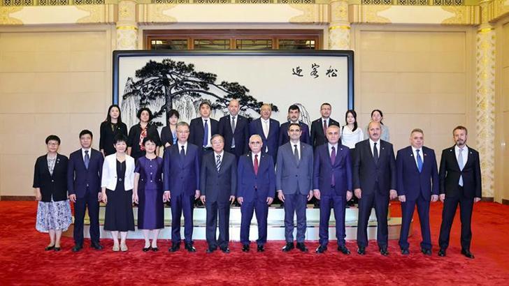 AYM Başkanı Özkaya ve beraberindeki heyetten Çin'e çalışma ziyareti