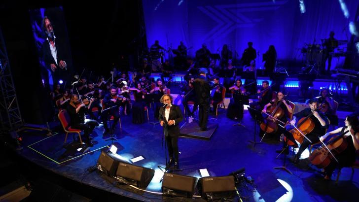 Fettah Can konserinde, Bursaspor Marşı sürprizi