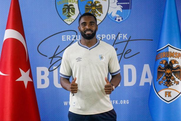 Erzurumspor FK’da transferler devam ediyor