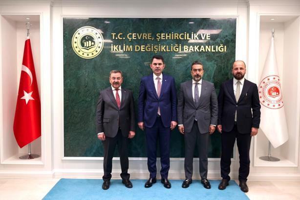 Gölbaşı Belediye Başkanı Odabaşı'ndan Bakan Kurum'a ziyaret