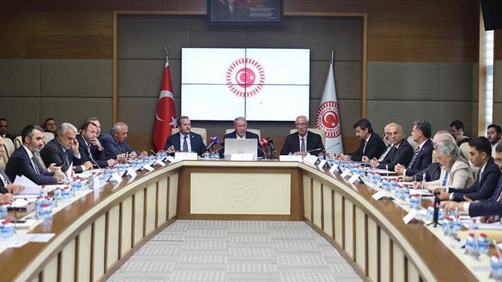 Komisyonda şehit ve gazi ailelerinin haklarına ilişkin teklif görüşüldü