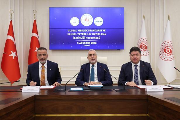 Bakan Işıkhan, iş birliği protokolü imza törenine katıldı