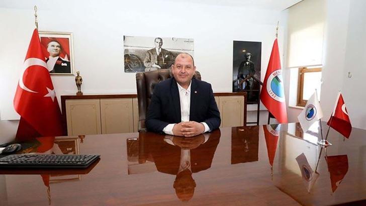 Menderes Belediye Başkanı Çiçek dahil 16 şüpheli adliyede