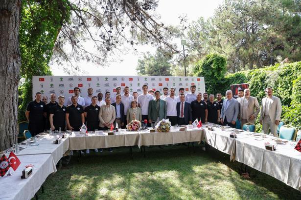 Gaziantep Basketbol, Şehitkamil Belediyesi’ne devredildi