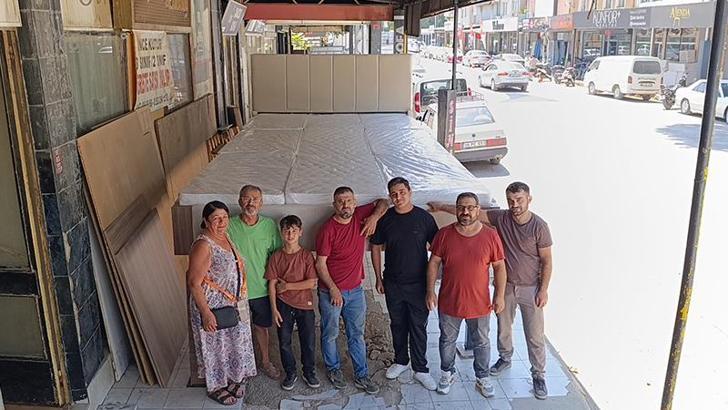 İnegöllü mobilya ustası, Almanya’daki fuar için 6 metrelik yatak üretti