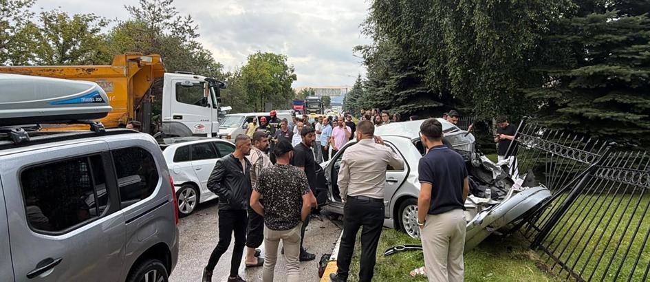 Erzurum’da yağışlı havada zincirleme kaza: 5 yaralı