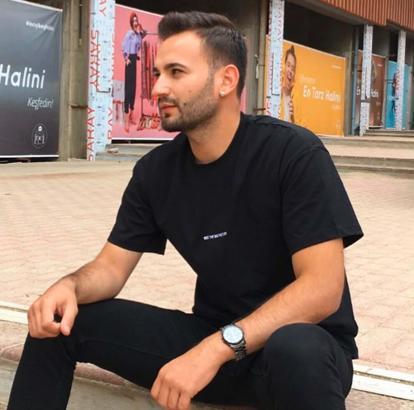Aydın'da kırmızı ışıkta geçip, otomobile çarpan motosikletli, hayatını kaybetti