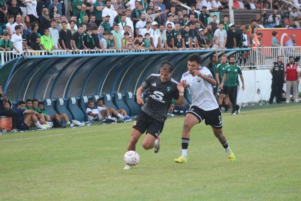 Kocaelispor, Zed FC ile 1-1 berabere kaldı