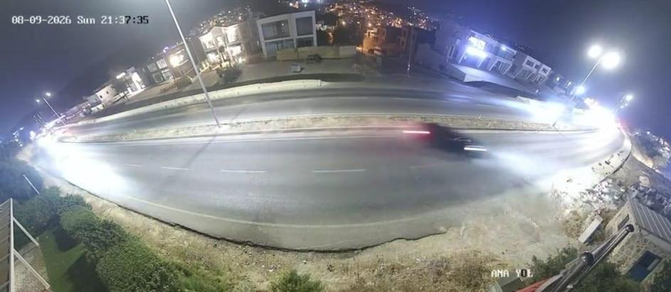 Bodrum'da otomobilin takla attığı kaza kamerada: 2 yaralı
