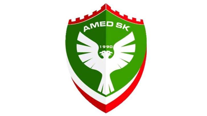 Amed Sportif Faaliyetler’de 5 futbolcu için imza töreni