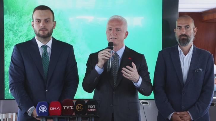 Davut Gül, Tavşan Adası’ndaki denizsel ekosistem çalışmalarını inceledi