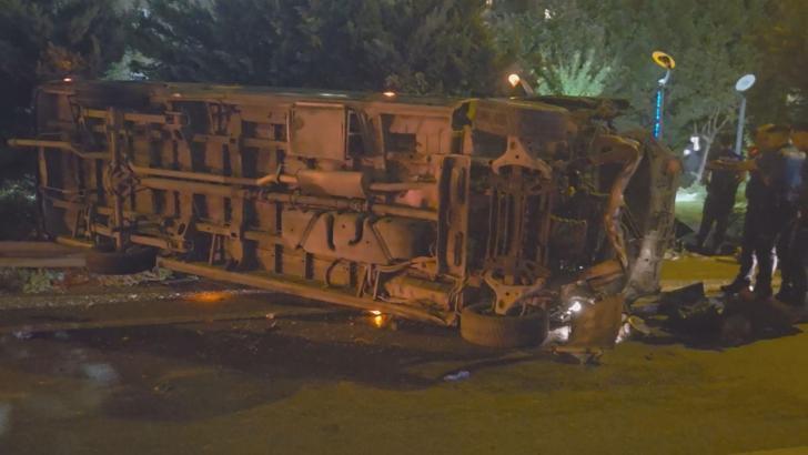 Esenler'de 3 aracın karıştığı zincirleme kaza: 1 ölü 5 yaralı