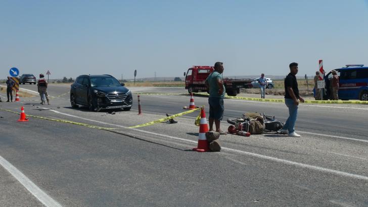 Kilis'te otomobil ile çarpışan motosikletin sürücüsü öldü