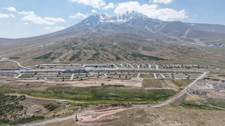 Erciyes’te yeni sezon hazırlıkları sürüyor