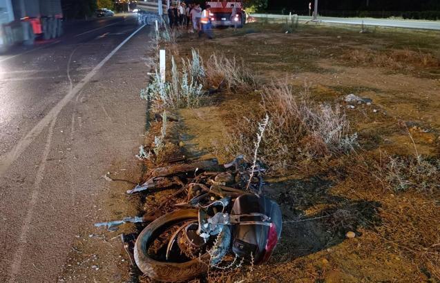 İş makinesi ile motosiklet çarpıştı: 1 ölü